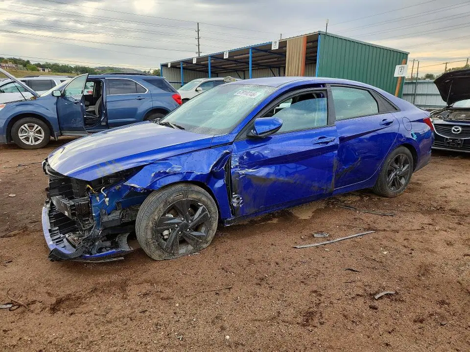 KMHLM4AG9PU448708 — 2023 Hyundai Elantra, передняя часть, фото до ремонта