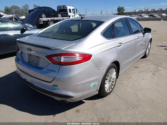 2014 Ford Fusion Energi Titanium VIN 3FA6P0SU8ER316586 фото 4