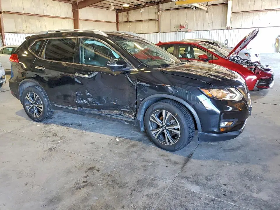 2017 NISSAN ROGUE VIN JN8AT2MV2HW276447 фото 4