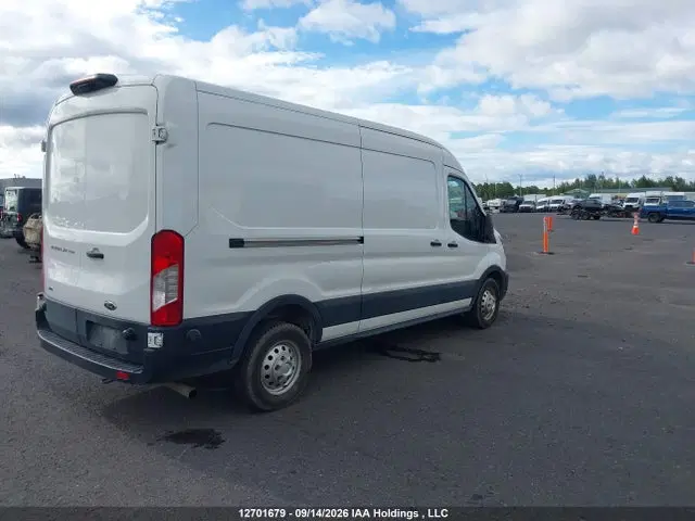 2024 Ford Transit T-250 VIN 1FTBR2C84RKA32320 фото 4