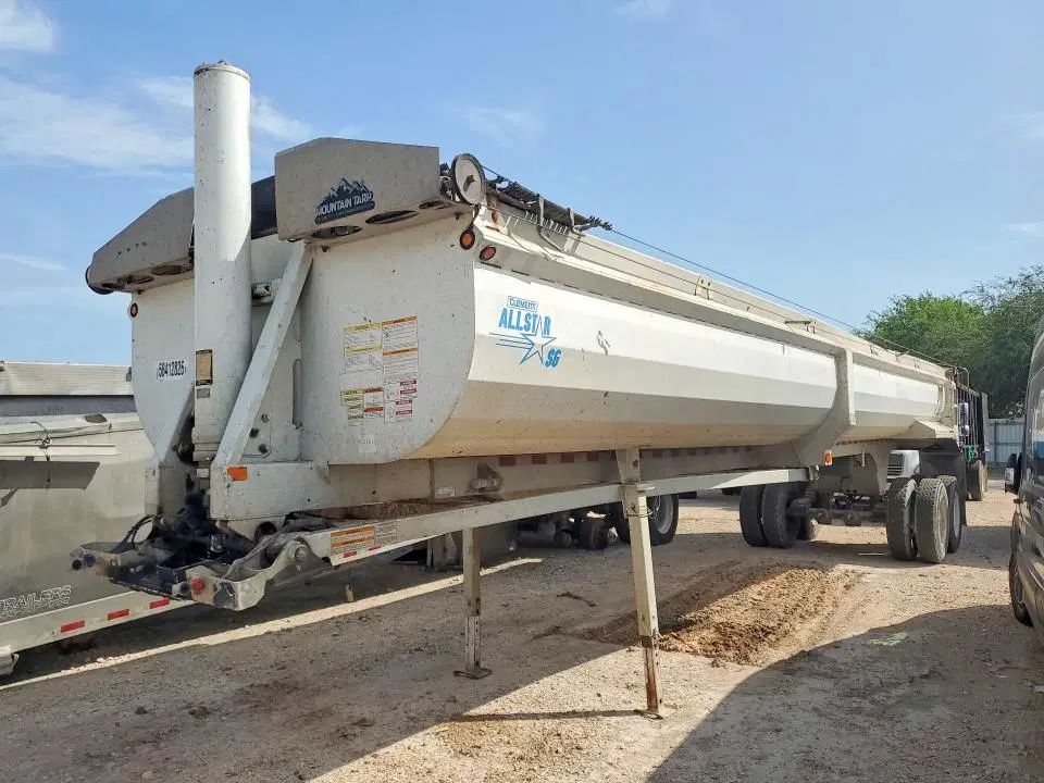 2022 CLEMENTS TRAILERS VIN 5C2BE38B6NM011961 фото 2