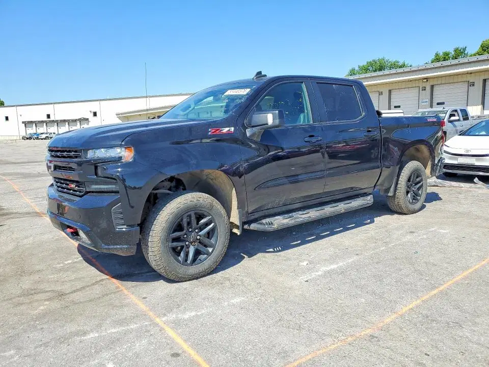 2019 CHEVROLET SILVERADO VIN 3GCPYFEDXKG204518 фото 2