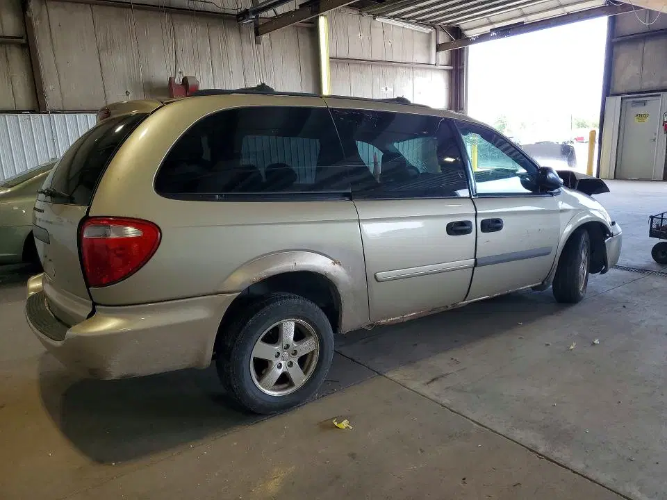 2006 DODGE GRAND CARAVAN VIN 1D4GP24R16B695846 фото 3