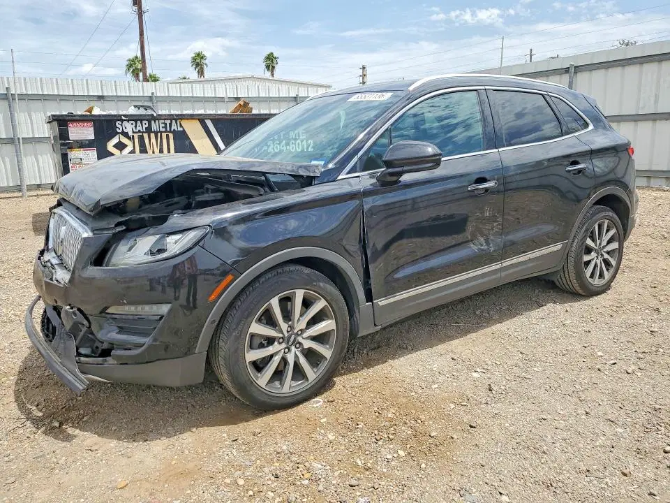 5LMCJ3D95KUL06264 — 2019 Lincoln MKC, передняя часть, фото до ремонта