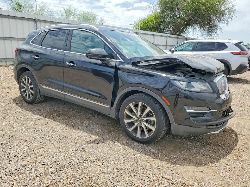 2019 LINCOLN MKC VIN 5LMCJ3D95KUL06264 фото 4