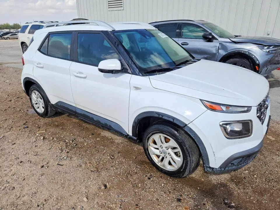 2020 HYUNDAI VENUE VIN KMHRC8A34LU028947 фото 4