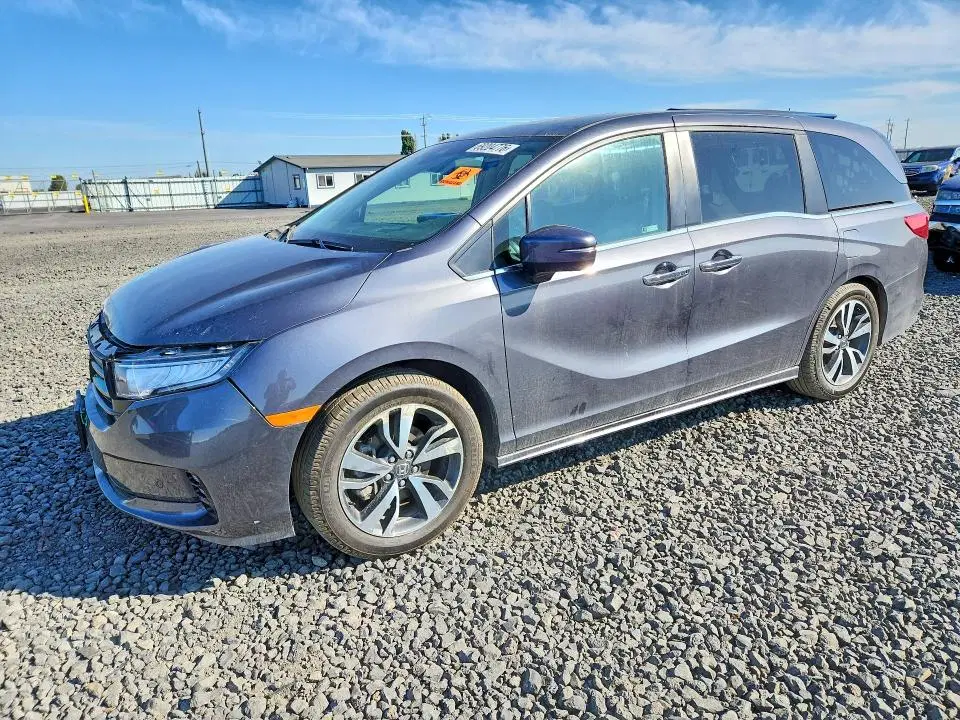 5FNRL6H86PB030014 — 2023 Honda Odyssey, передняя часть, фото до ремонта