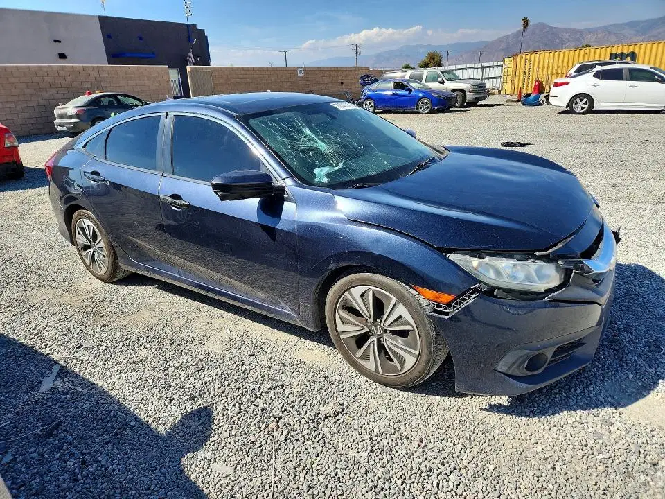 2016 Honda Civic VIN 19XFC1F38GE218875 фото 4