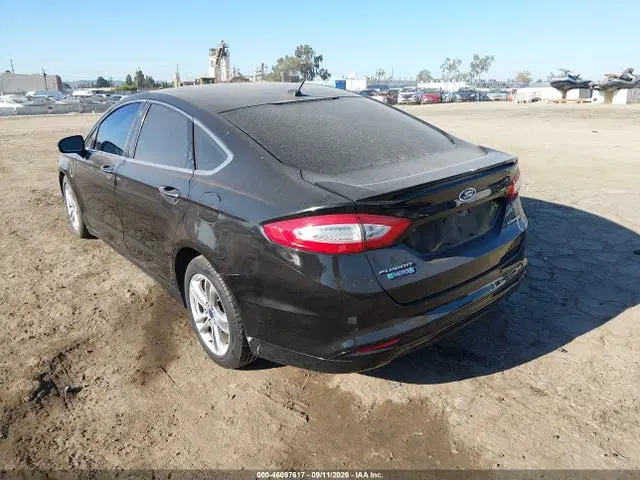 2016 Ford Fusion Energi Titanium VIN 3FA6P0SU1GR157476 фото 3