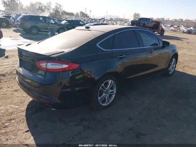 2016 Ford Fusion Energi Titanium VIN 3FA6P0SU1GR157476 фото 4