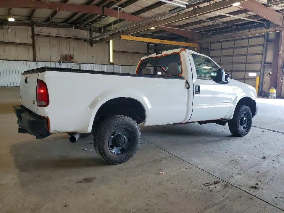 2005 FORD F250 VIN 1FTSF21P15EC42076 фото 3