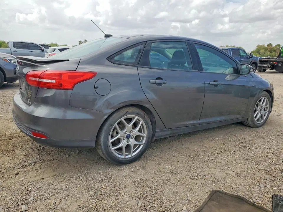 2015 FORD FOCUS VIN 1FADP3F24FL274774 фото 3