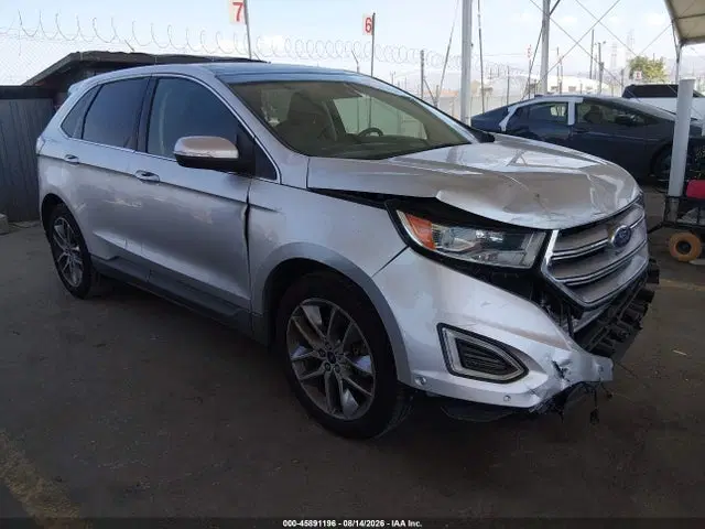 2FMPK4K89FBC14992 — 2015 Ford Edge Titanium, Передняя часть, фото до ремонта