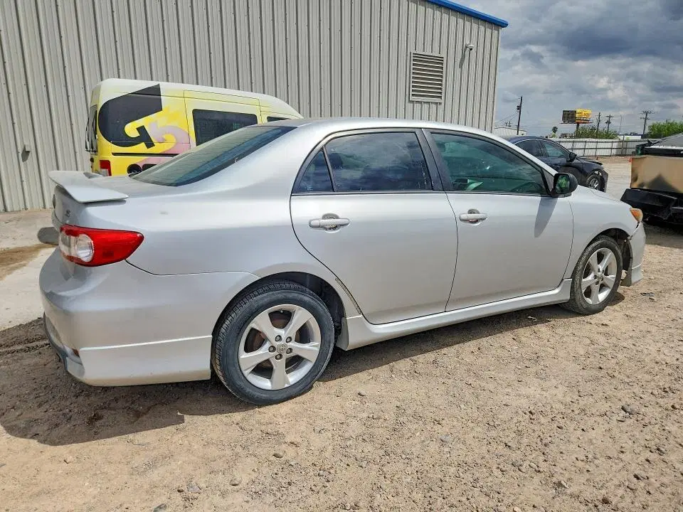 2013 TOYOTA COROLLA VIN 5YFBU4EE6DP130787 фото 3