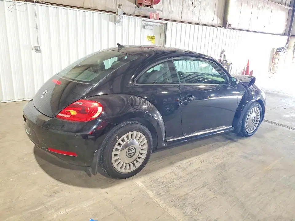 2014 VOLKSWAGEN BEETLE VIN 3VWJ17AT1EM660214 фото 3