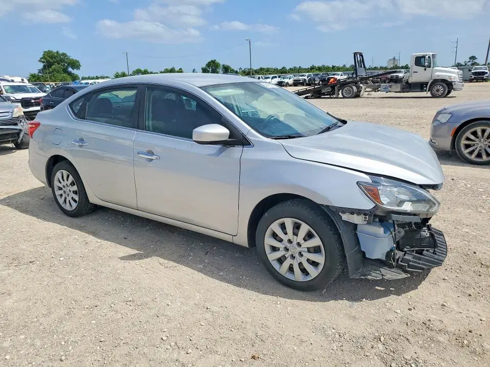 2018 NISSAN SENTRA VIN 3N1AB7AP0JY211003 фото 4