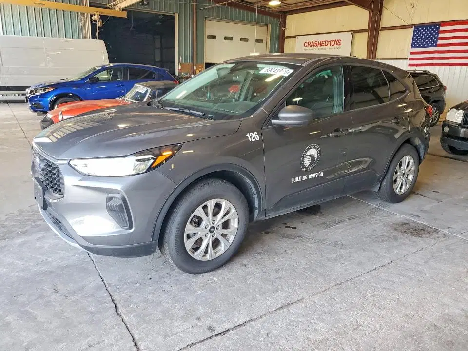 1FMCU9GN8SUA52149 — 2025 Ford Escape, Подтопление, фото до ремонта