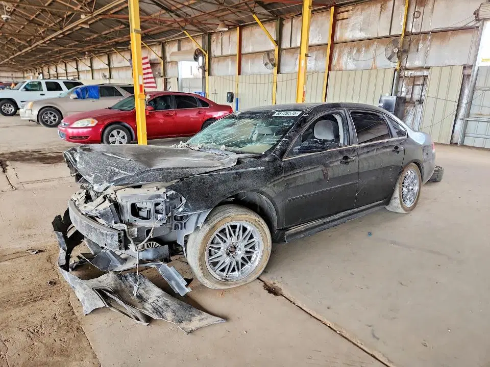 2G1WB5E35E1183369 — 2014 Chevrolet Impala Limited, передняя часть, фото до ремонта