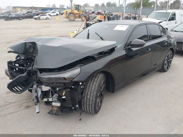 2026 BMW 530I VIN WBA43FJ09TCX59577 фото 2
