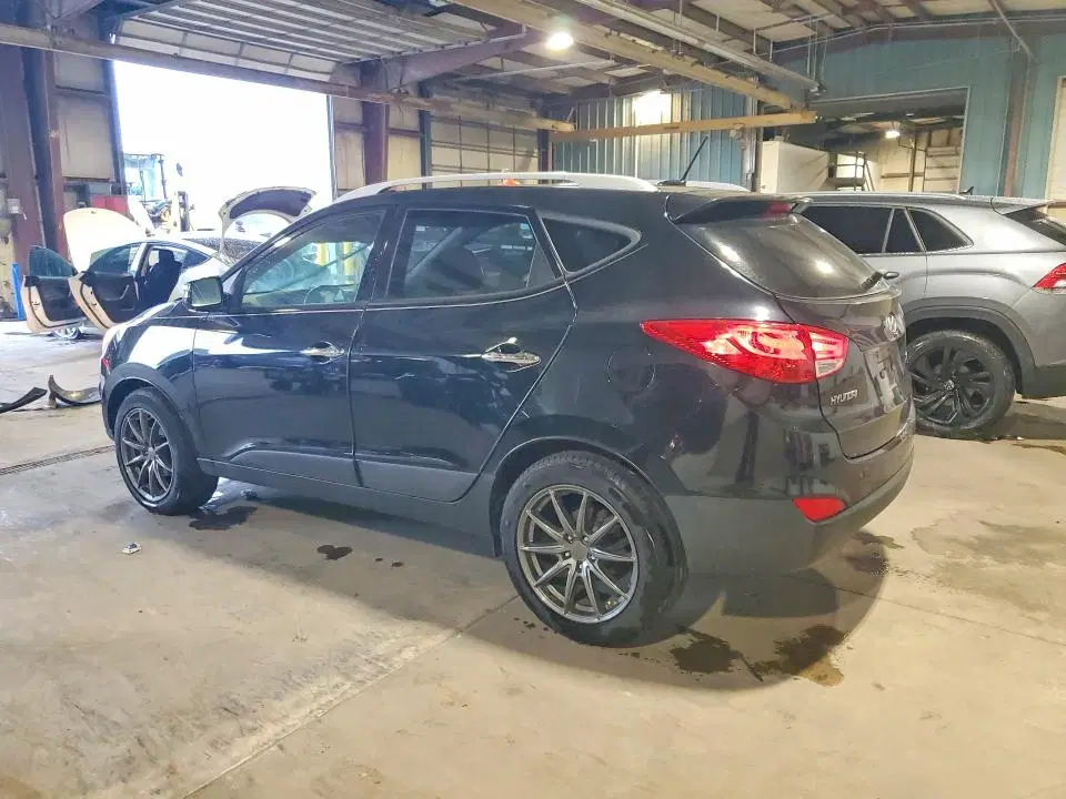 2011 HYUNDAI TUCSON VIN KM8JU3AC3BU293189 фото 2