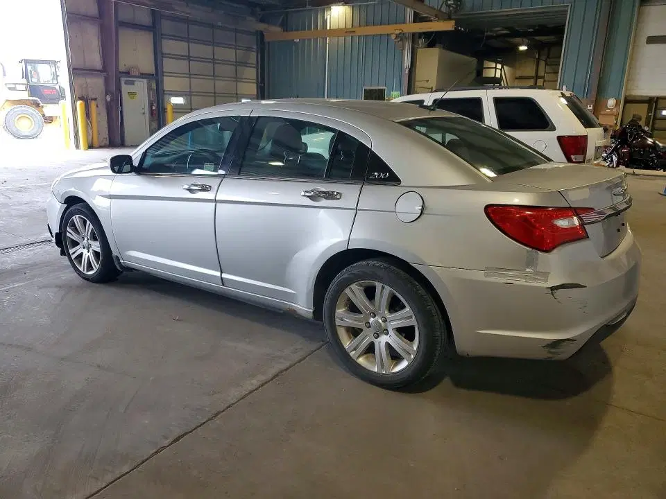 2012 CHRYSLER 200 VIN 1C3CCBBB8CN298940 фото 2