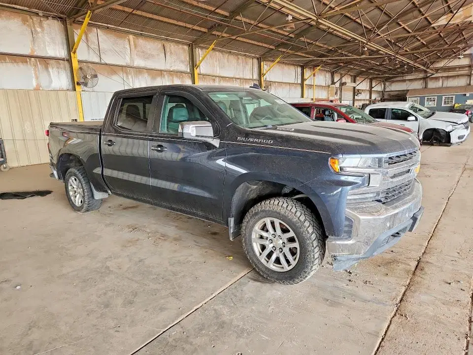 2020 Chevrolet Silverado VIN 3GCUYDET3LG166856 фото 4