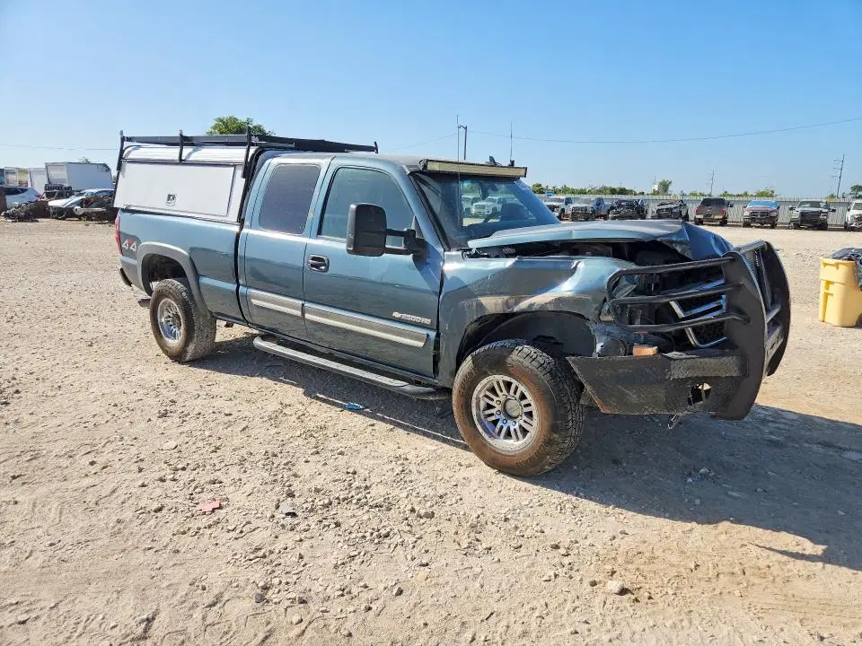 2006 CHEVROLET SILVERADO VIN 1GCHK29U56E110083 фото 4