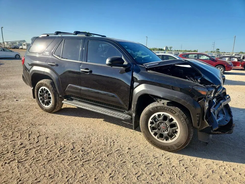 2025 TOYOTA 4RUNNER VIN JTEVB5BR4S5004109 фото 4