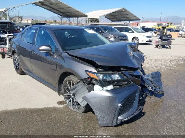 4T1G11AKXNU623249 — 2022 Toyota Camry SE, Left Front, фото до ремонта