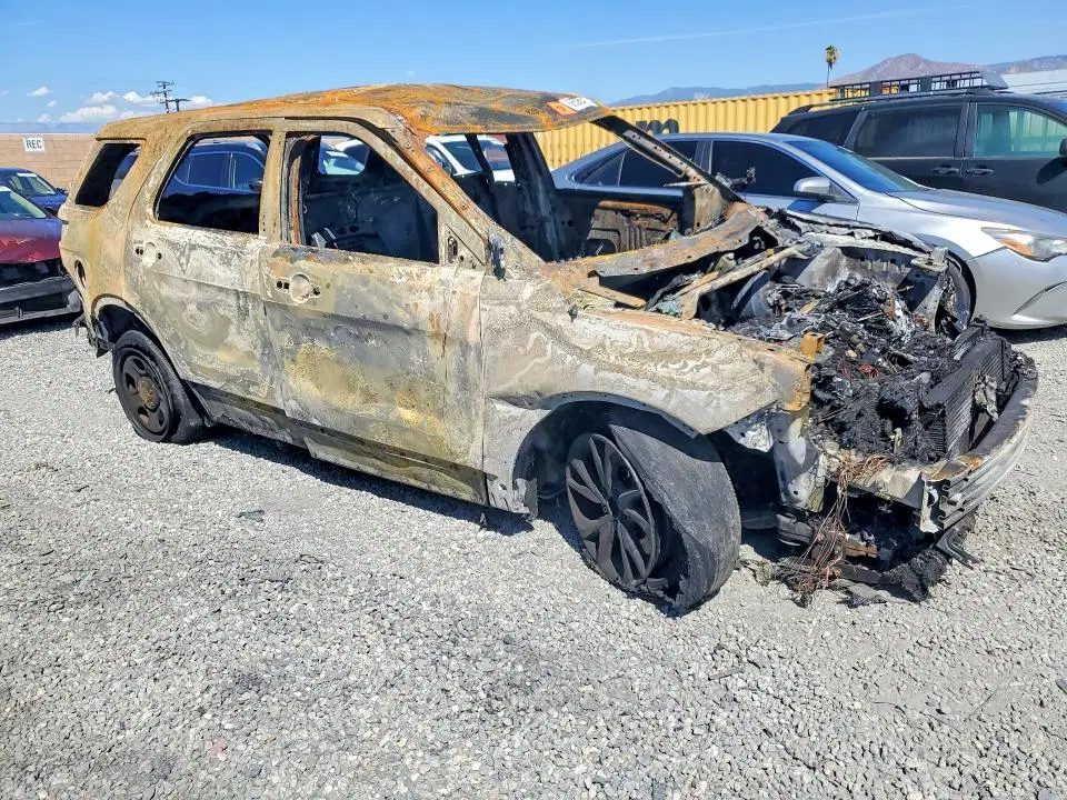 2016 Ford Explorer VIN 1FM5K8AT7GGB81277 фото 4