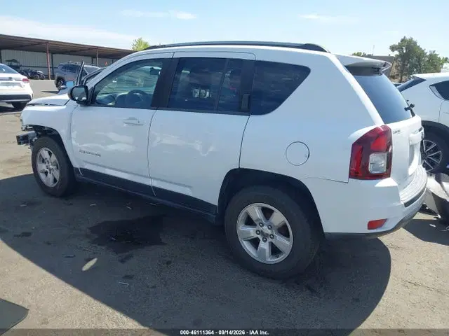 2015 Jeep Compass Sport VIN 1C4NJCBAXFD436866 фото 3