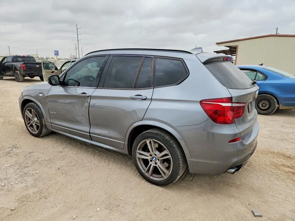 2012 BMW X3 VIN 5UXWX7C51CL975629 фото 2