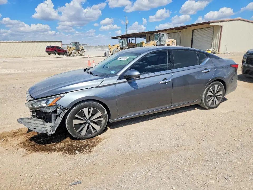 1N4BL4EV0KC157496 — 2019 Nissan Altima, Передняя часть (Front End), фото до ремонта