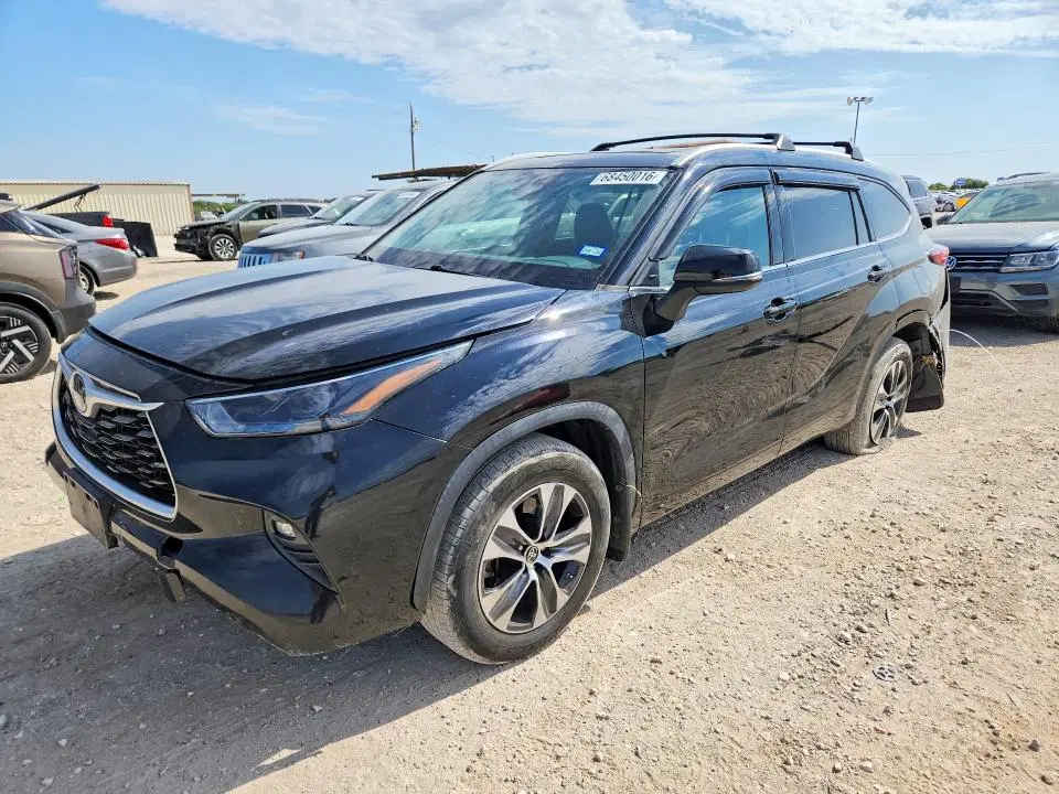 5TDGZRBH3NS244242 — 2022 Toyota Highlander, FRONT END, фото до ремонта