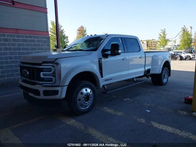 2026 Ford F450 Super Duty VIN 1FT8W4DT7TEF16005 фото 2