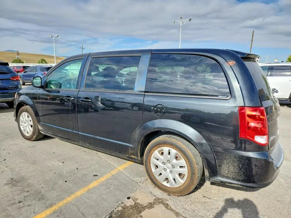 2018 Dodge Grand Caravan VIN 2C4RDGBG1JR304802 фото 2