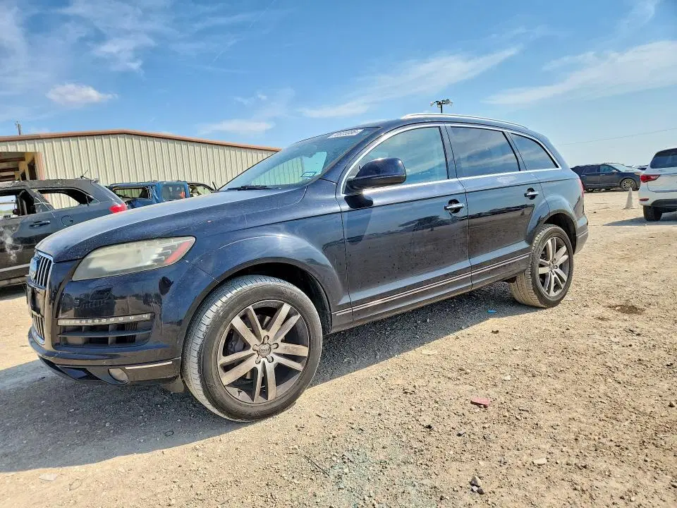 WA1VMAFE7DD008818 — 2013 Audi Q7, FRONT END, фото до ремонта