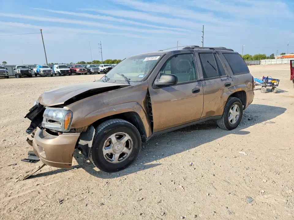 1GNDS13S532253443 — 2003 Chevrolet TrailBlazer, FRONT END, фото до ремонта