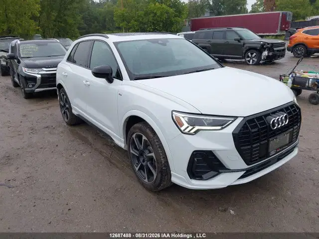 WA1FECF32R1120866 — 2024 Audi Q3, Left Side, фото до ремонта