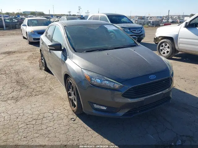 1FADP3FE2GL257807 — 2016 Ford Focus SE, Normal Wear & Tear, фото до ремонта