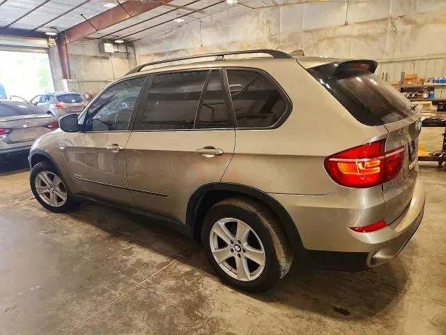 2011 BMW X5 VIN 5UXZW0C54BL658806 фото 3
