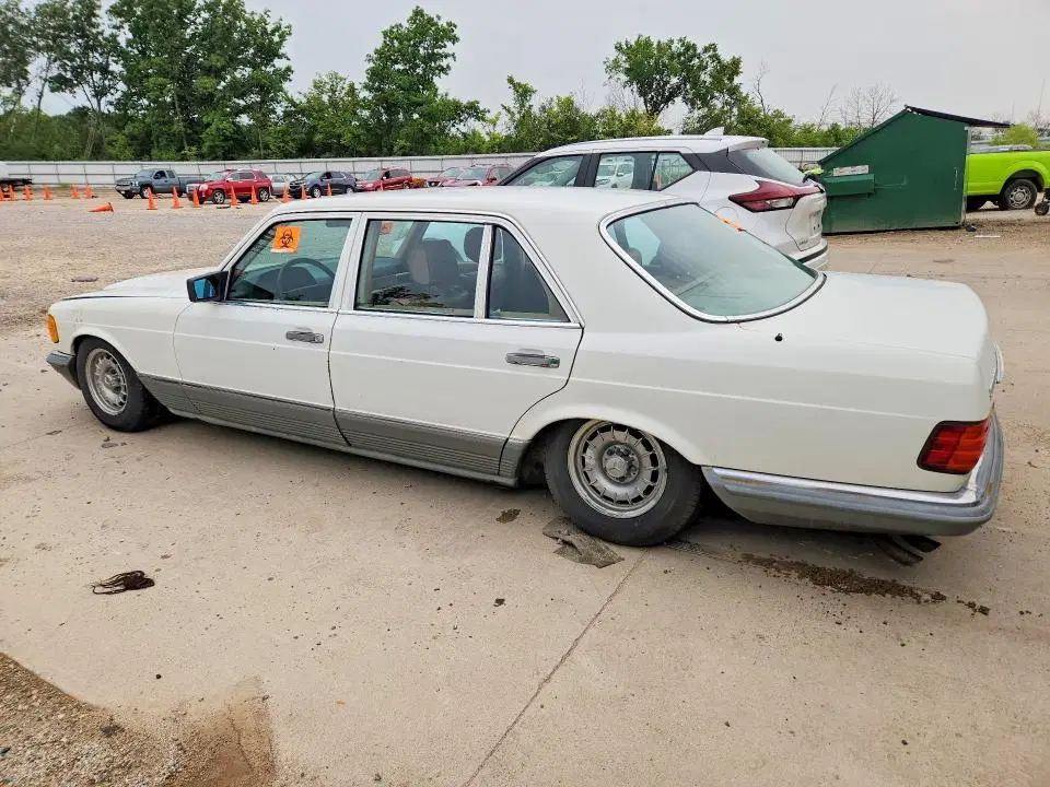 1984 MERCED 500 SEL 198 RWD VIN WDB1260371A099988 фото 3