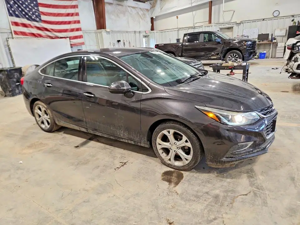 2017 CHEVROLET CRUZE VIN 1G1BF5SM4H7248378 фото 4