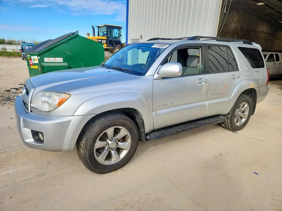 JTEBT17R168034531 — 2006 Toyota 4RUNNER, Мелкие вмятины и царапины (Minor Dent/Scratches), фото до ремонта