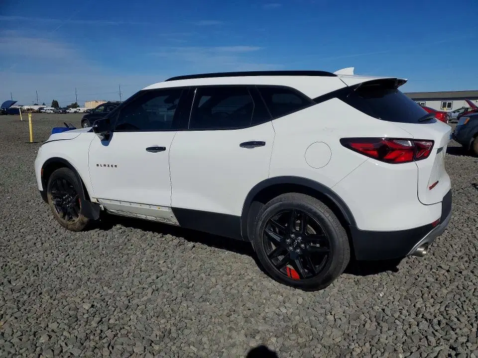 2021 Chevrolet Blazer VIN 3GNKBJRS1MS539293 фото 2