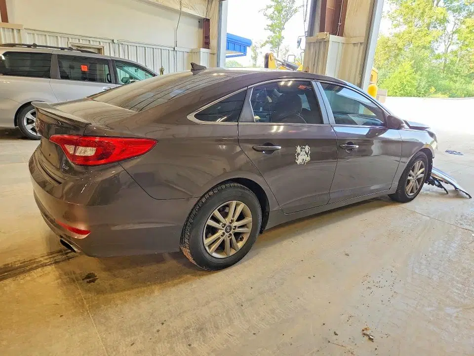 2016 HYUNDAI SONATA VIN 5NPE24AA6GH375970 фото 3