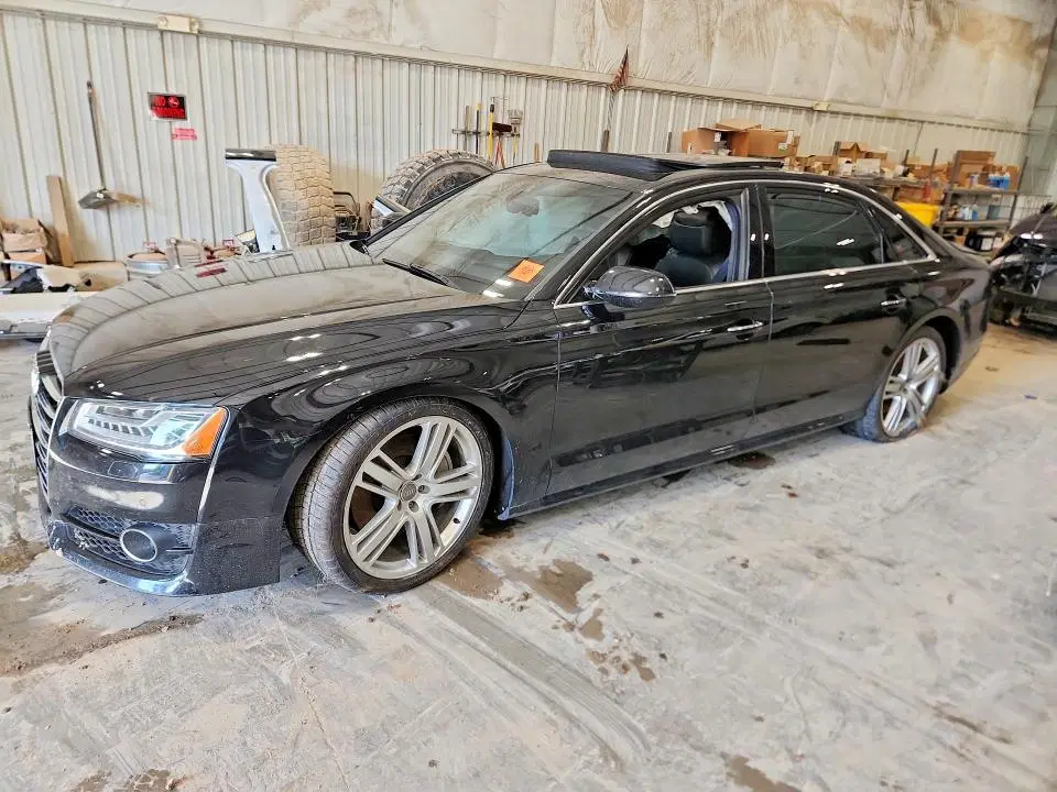 2016 AUDI A8 VIN WAU43AFD3GN006085 фото 2
