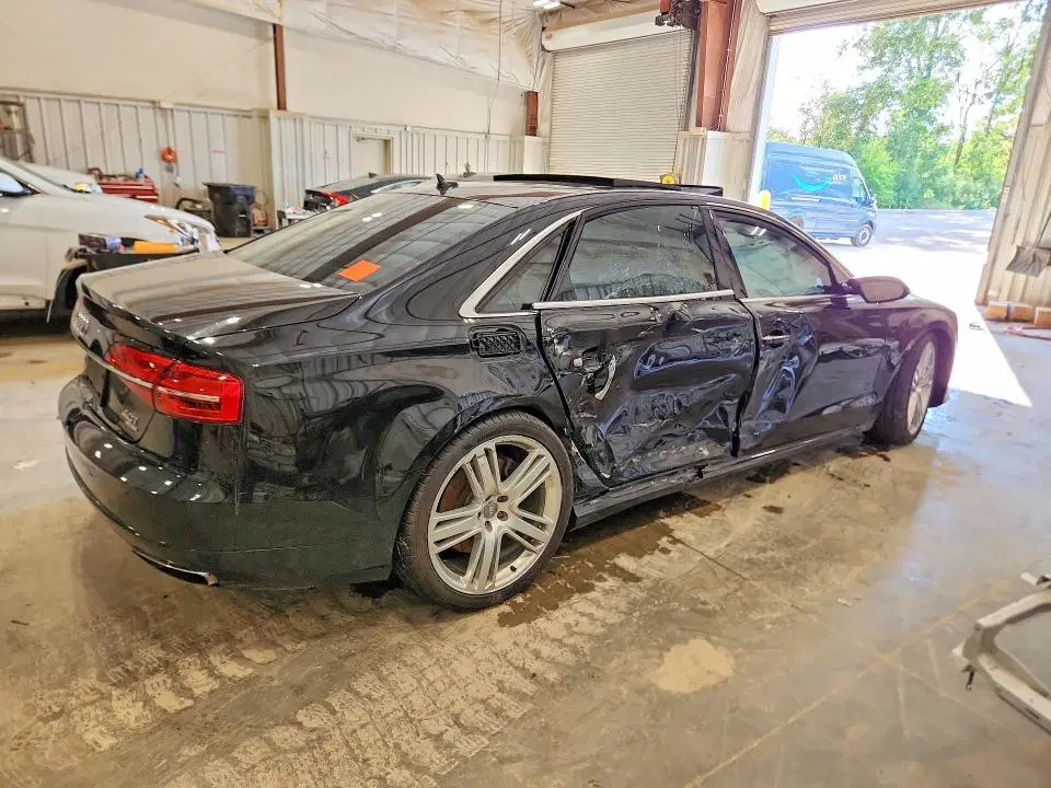 2016 AUDI A8 VIN WAU43AFD3GN006085 фото 3