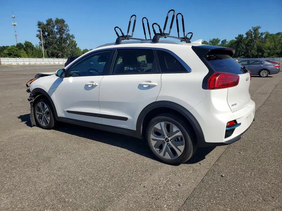 2022 KIA Niro VIN KNDCE3LG8N5150375 фото 2