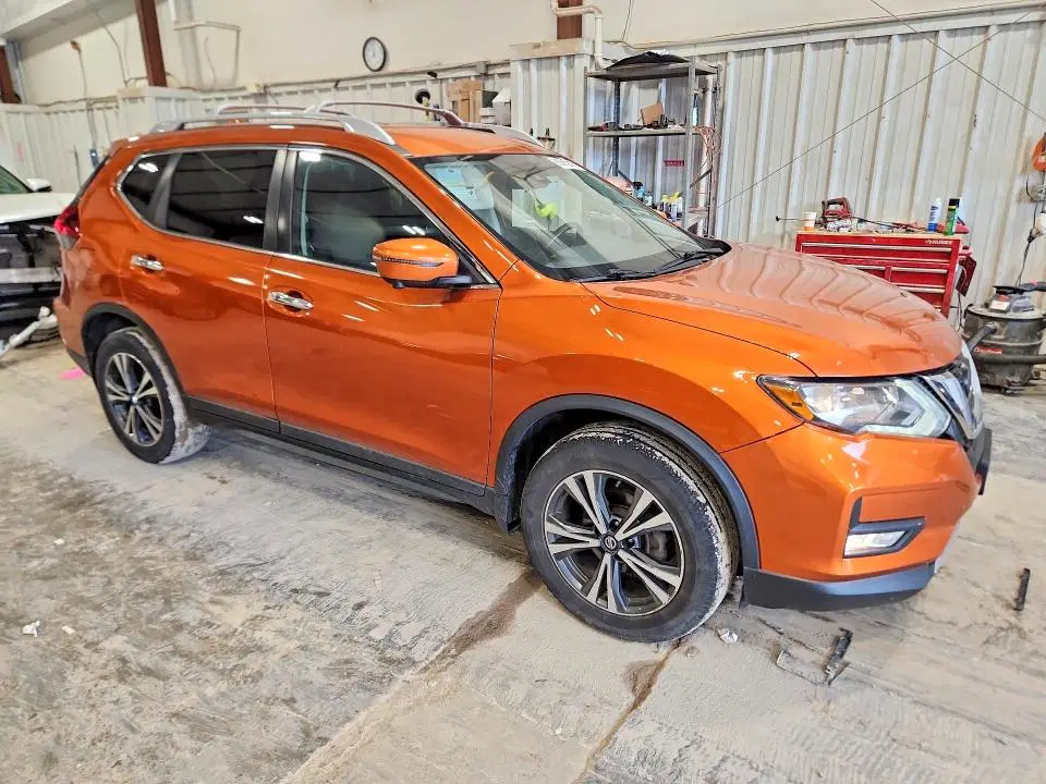 2019 NISSAN ROGUE VIN 5N1AT2MV3KC746436 фото 4